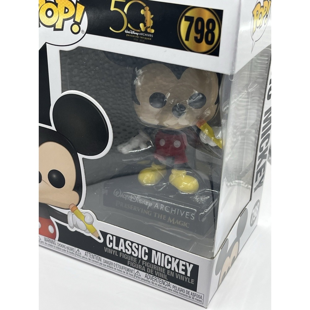 Classic Mickey Mouse Disney 50th Anniversary Funko Pop #798 Preserving The Magic - Picture 3 of 10